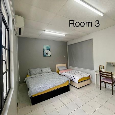 Low Season Promotion! 4B12B Max 19 Pax Party House อิโปห์ ภายนอก รูปภาพ
